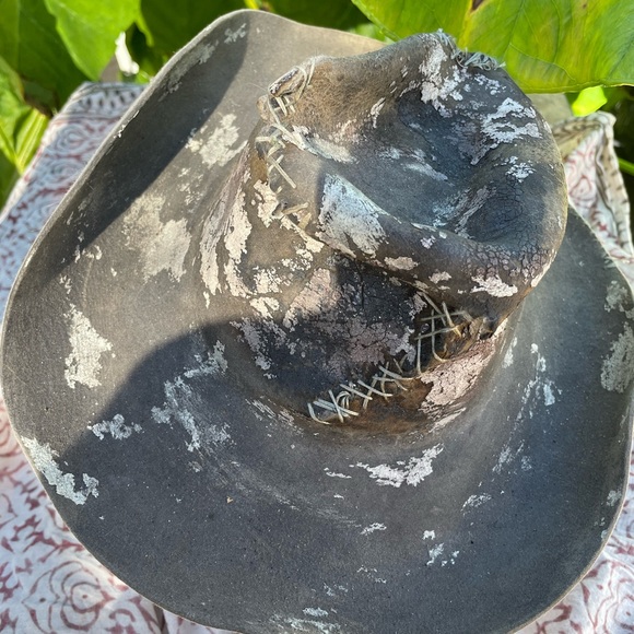Ooak artist made deconstructed western hat - Picture 2 of 11